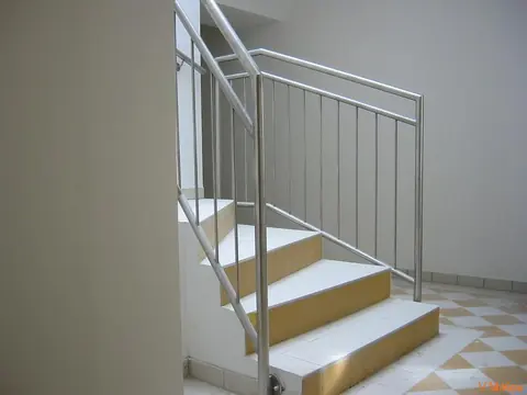 Schodišťové zábradlie