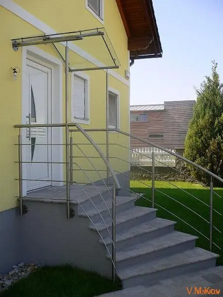 Exteriérové zábradlie, točené